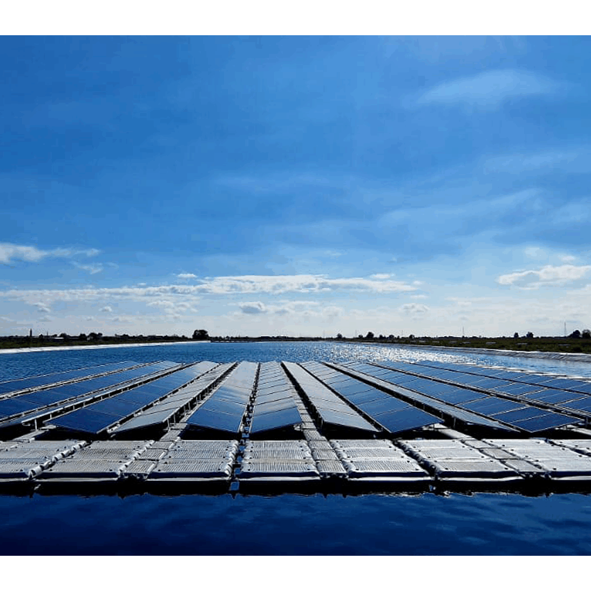 Impianto fotovoltaico galleggiante Italia